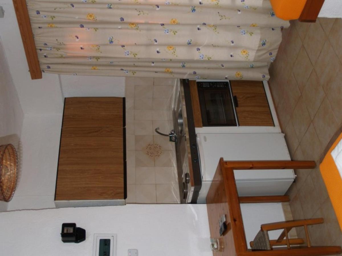 Giannis Apartment Pisses ภายนอก รูปภาพ